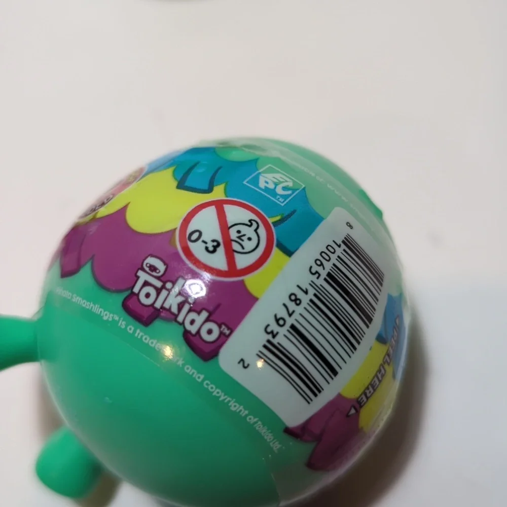 Pinata Smashlings rainbow pod Toikido mystery figure Roblox 3 pods